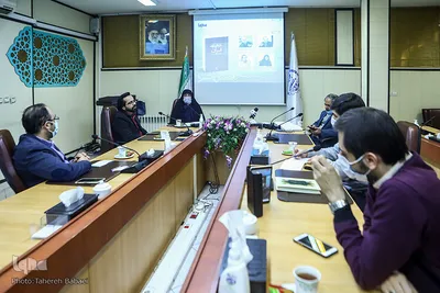 نشست علمی نقد و بررسی کتاب «دایرةالمعارف قرآن»