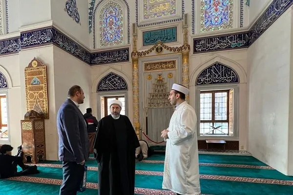 گفت‌وگو‌های بین‌الادیانی زمینه‌ای برای توسعه همکاری‌ها‌ی فرهنگی
