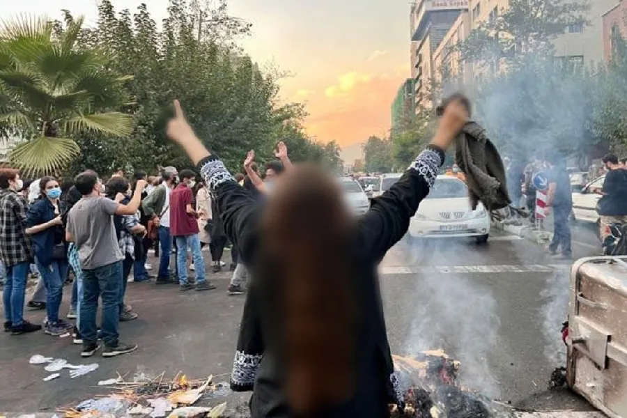 تبیین؛ راهکار برخورد با نوجوانان فریب‌خورده در اغتشاشات