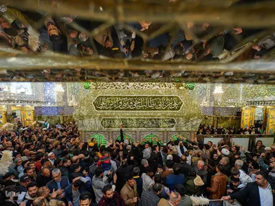 شب ولادت امیرالمؤمنین (ع) در حرم مطهر علوی