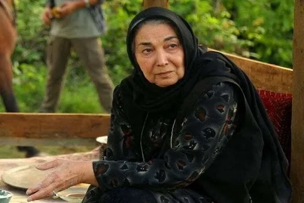 پیکر پروانه معصومی در رشت بدرقه شد