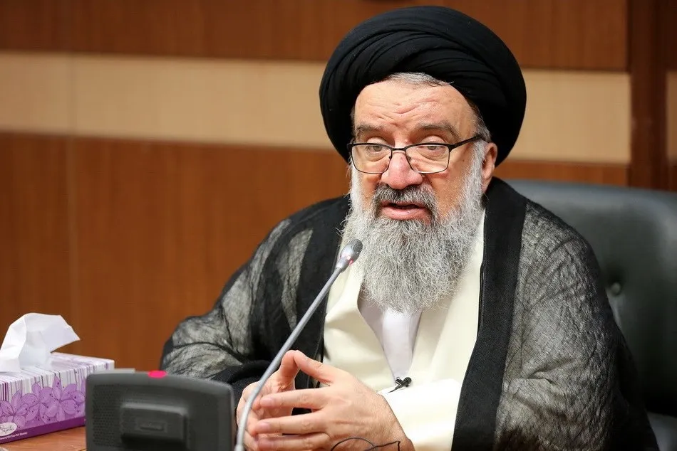 جلسه تفسیر قرآن حجت‌الاسلام خاتمی برگزار شد + صوت