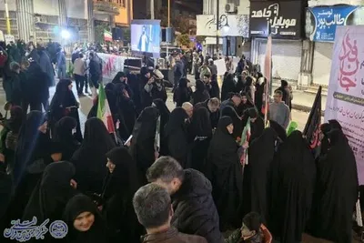 چهل و سومین شب اجتماع مردم انقلابی بابلسر در میدان شهدا