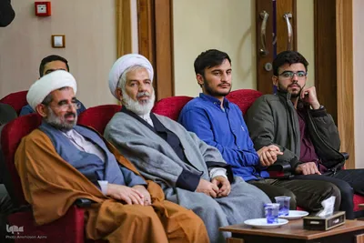نشست صمیمی تشکل‌های دانشجویی فارس با امام جمعه شیراز