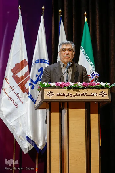 حمیدرضا طیبی، رییس سازمان جهاد دانشگاهی در هفتمین دوره مسابقات ملی مناظره دانشجویان ایران