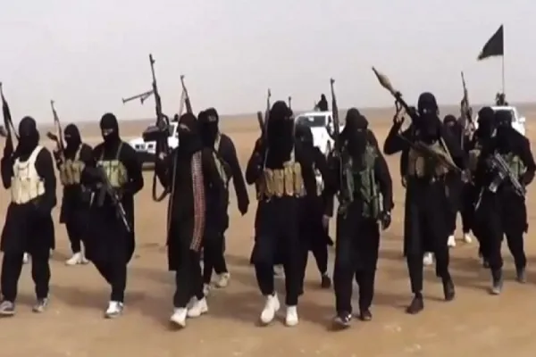 په افغانستان کې د داعش ډلې بنسټ د حقاني ډلې کسانو ايښی