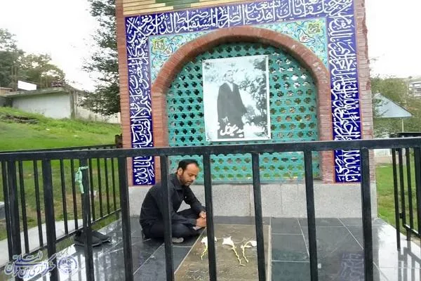 غبار روبی و گل افشانی گلزار شهدای شهرستان سوادکوه