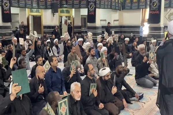 تجمع طلاب غیر ایرانی در محکومیت اهانت به قرآن