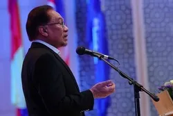 Malaysian PM Reiterates Ban on Political Talks in Mosques