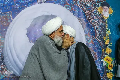 چهارمین آیین عمامه‌گذاری شماری از طلاب و همچنین جشن حفظ کل قرآن کریم گروهی دیگر از طلاب مدرسه علمیه دارالسلام