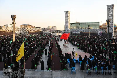 اجتماع بزرگ زنان عاشورایی در میدان امام حسین (ع)