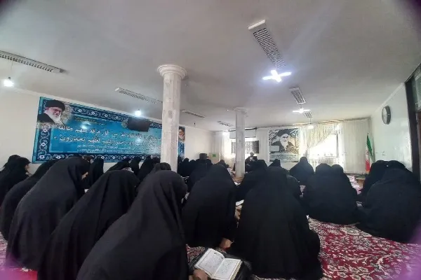 مسئولان با ادامه راه امام (ره) عزت و سربلندی کشور را حفظ کنند