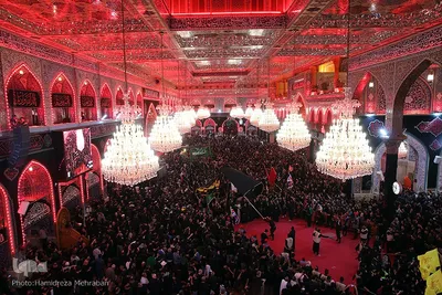 حرم مطهرحضرت اباعبدالله الحسین‌(ع) در روز اربعین