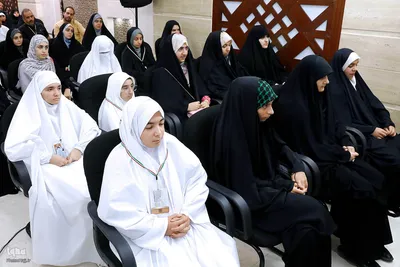 دیدار صمیمی با نوجوانان و جوانان حج گزار