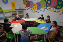 Enseignement du Coran et du mode de vie islamique dans une nouvelle maternelle du Kirghizistan