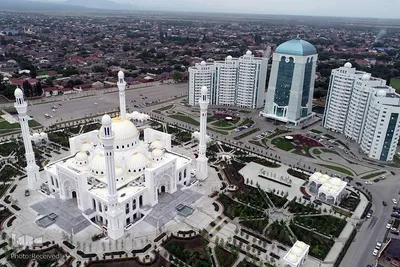 افتتاح بزرگترین مسجد اروپا در شهر شارلی چچن