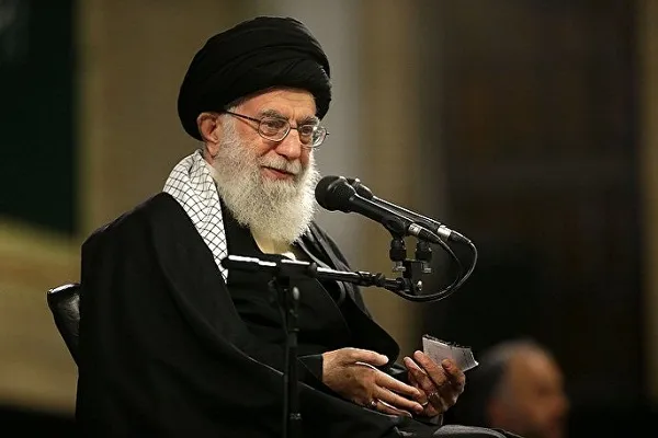 آية الله الخامنئي: النظام الاميركي يجسد الشر والعنف