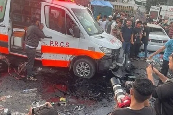 أئمة الجمعة في إیران يطالبون الأنظمة الدولية لمحاكمة الصهاينة والأمريكان