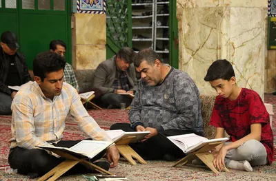مراسم جزءخوانی قرآن در حسینیه کربلایی‌های یزد‎