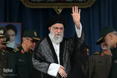 حضور رهبر انقلاب در مراسم دانش‌آموختگی دانشجویان دانشگاه امام حسین(ع)
