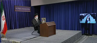 ارتباط تصویری رهبر انقلاب با جمعی از مردم آذربایجان شرقی