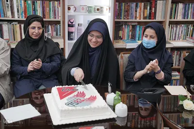 جشن انتشار «کتاب کمان» یادداشت‌های روزانه هدایت‌الله بهبودی