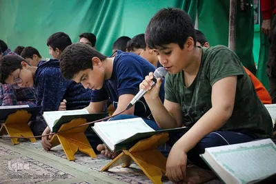 اعتکاف دانش آموزی در یزد