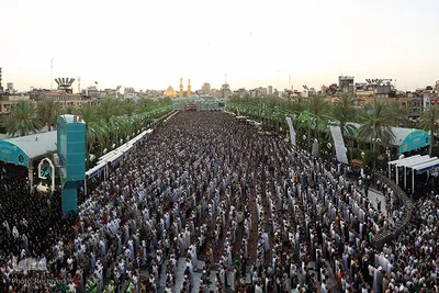 نماز عید فطر در بین‌الحرمین کربلای معلی