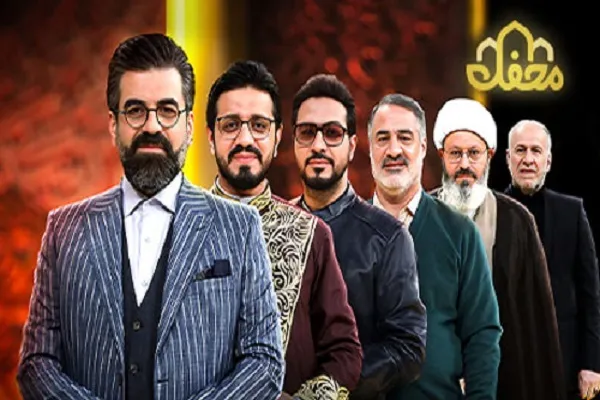 نشان خادمی آستان قدس رضوی به میزبانان محفل اعطا شد + فیلم