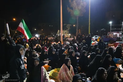 تجمع مردم فولادشهر در پی شهادت رهبر شهید انقلاب
