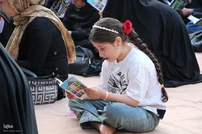 مراسم معنوی دعای عرفه در ملایر