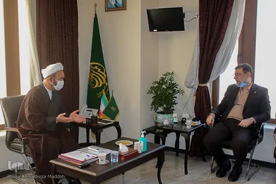 دیدار امیرحسین قاضی زاده هاشمی، رئیس بنیاد شهید و امور ایثارگران با آیت الله کلانتری، تولیت آستان مقدس احمدی و محمدی(علیهم السلام) 