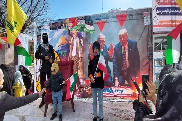 راهپیمایی جشن پیروزی انقلاب اسلامی در مرکز استان مازندران