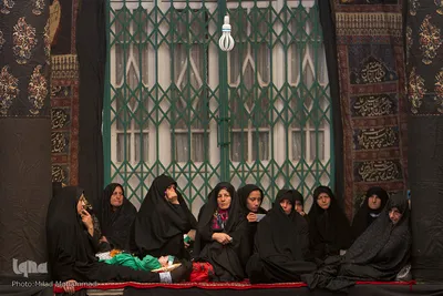 عزاداری دهه اول محرم در حسینیه سادات اخوی