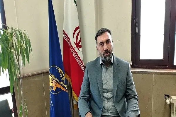 مبارزه با استبداد داخلی و استکبار جهانی از ویژگی‌های بارز امام خمینی(ره) بود