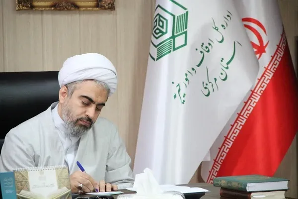 مدیرکل اوقاف مرکزی درخشش نمایندگان استان در مسابقات قرآن را تبریک گفت