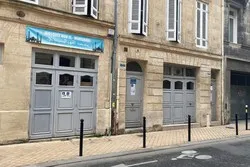 France : des tags islamophobes sur les murs d'une mosquée à Bordeaux