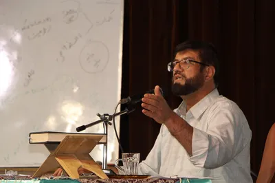 کارگاه آشنایی با تدبر در قرآن در ملایر