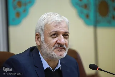 رونمایی کتاب احسن‌العقائد