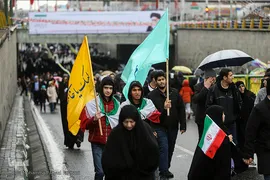 شکوه چهل سالگی/ تهران خیابان آزادی