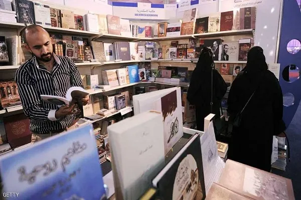 عرض أصغر مصحف في العالم في معرض جدة للكتاب