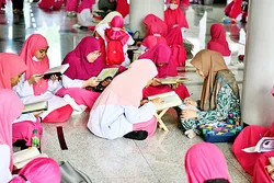 Parents Happy with Return of Quran Classes in Brunei