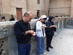 مراسم سنتی نیت کردن و توسل بر امام حسین(ع) با گندم شماری و نذر گندم در اهر