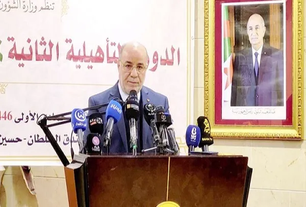 إنطلاق الدورة الثانية لتأهيل محكمي المسابقات القرآنية في الجزائر