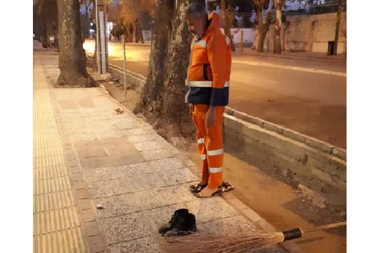 سجده‌ای مخلصانه و پاسخی عاشقانه / پاکبان شیرازی تجلیل شد