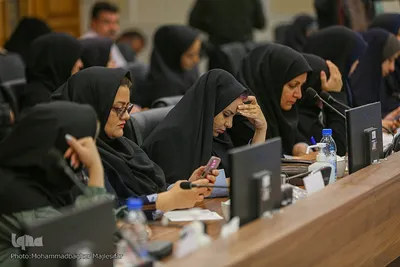 نشست خبری استاندار اصفهان با اصحاب رسانه
