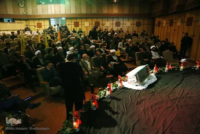 آیین اختتامیه جشنواره سراسری کبوتران حرم و رونمایی از شناسنامه شهید قاسم سلیمانی