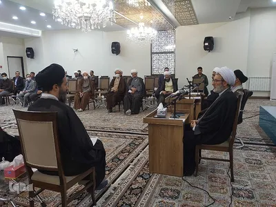 نشست علمی تبیین حقایق و ارزش‌های انقلاب در تبریز