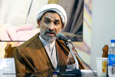 همایش بزرگداشت مارتین لینگز