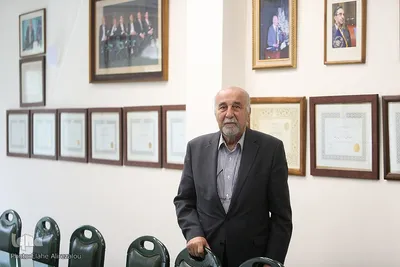 دکتر ایرج فاضل